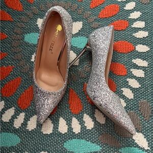 Silver Glitter Women's Heels by BigTree